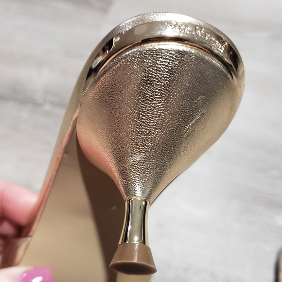 Lilly Pulitzer Kimi Mules Gold Metallic Slides - Picture 4 of 5